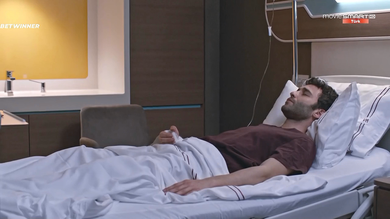 Турецкий фильм нефес. Достаточно одного дыхания. Сечкин оздемир. Достаточно одного дыхания. Хватит одного дыхания фильм 2017.